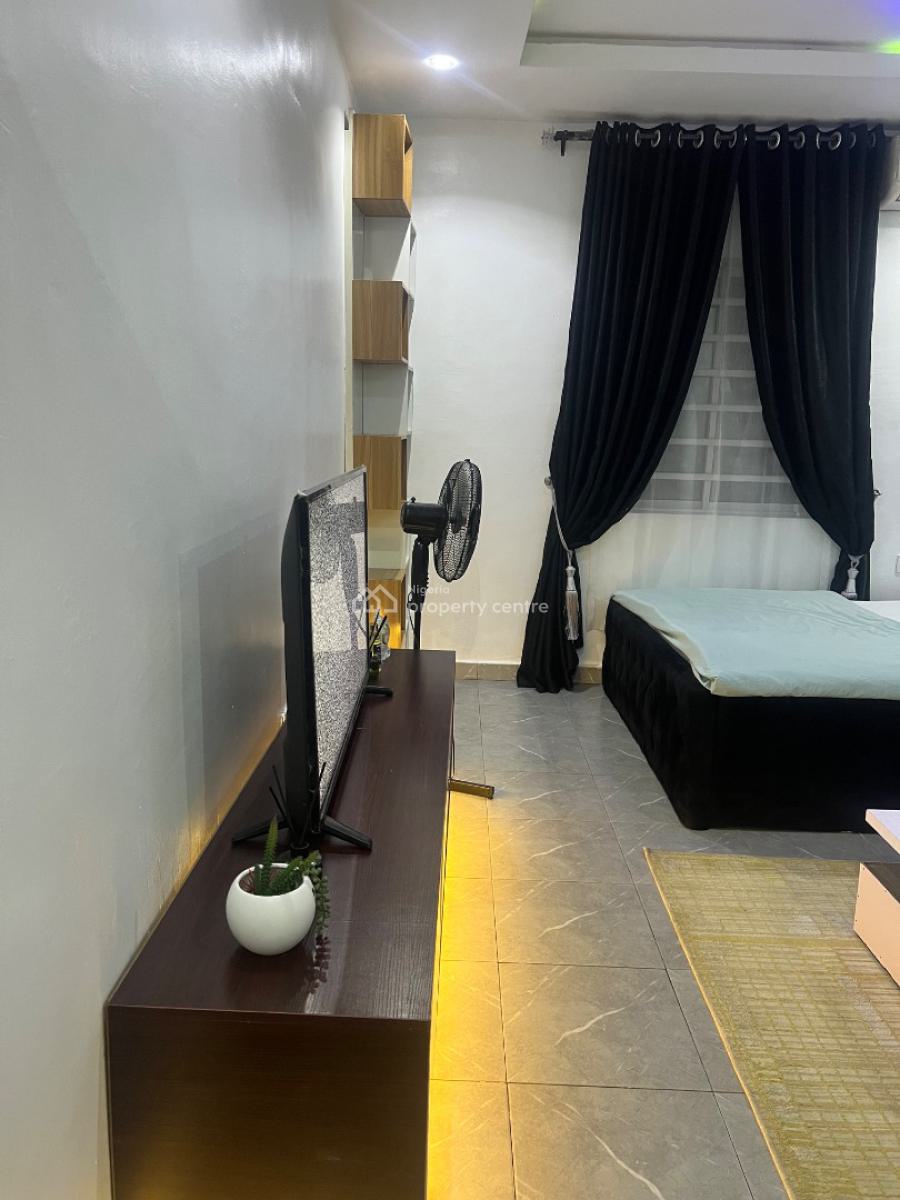 Studio Apartment Furnished in a Serene Environment, Jibowu, Yaba, Lagos, Self Contain (single Rooms) for Rent