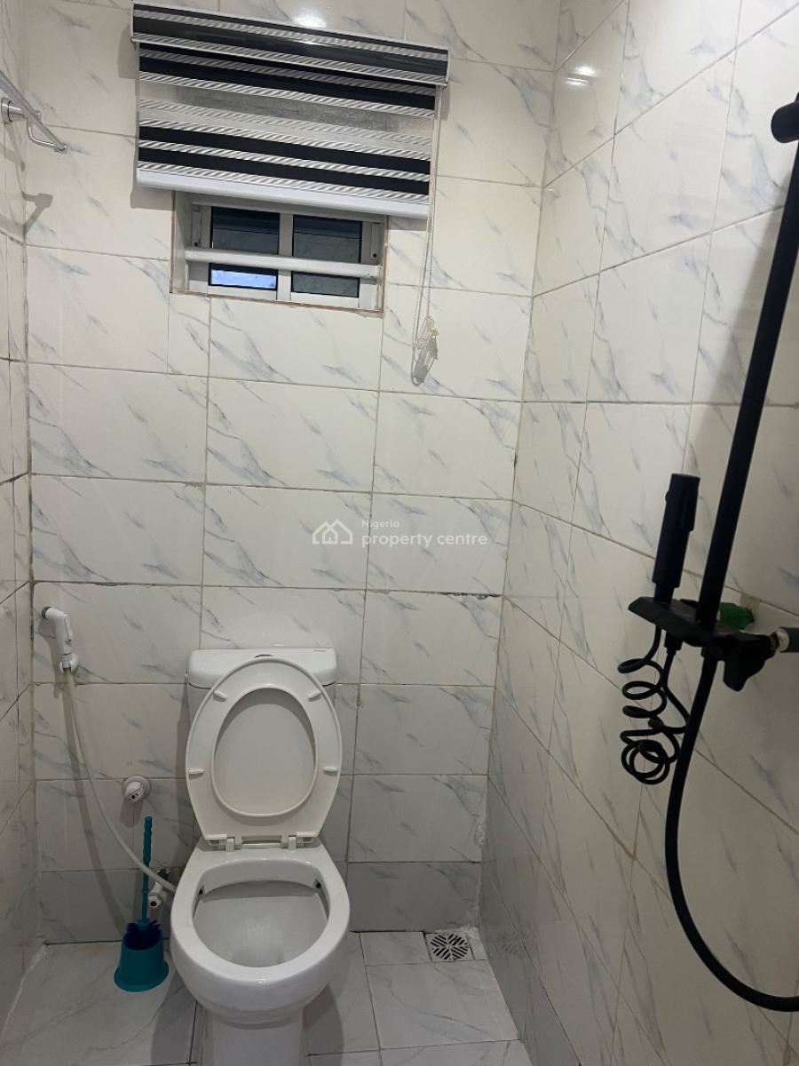 Studio Apartment Furnished in a Serene Environment, Jibowu, Yaba, Lagos, Self Contain (single Rooms) for Rent