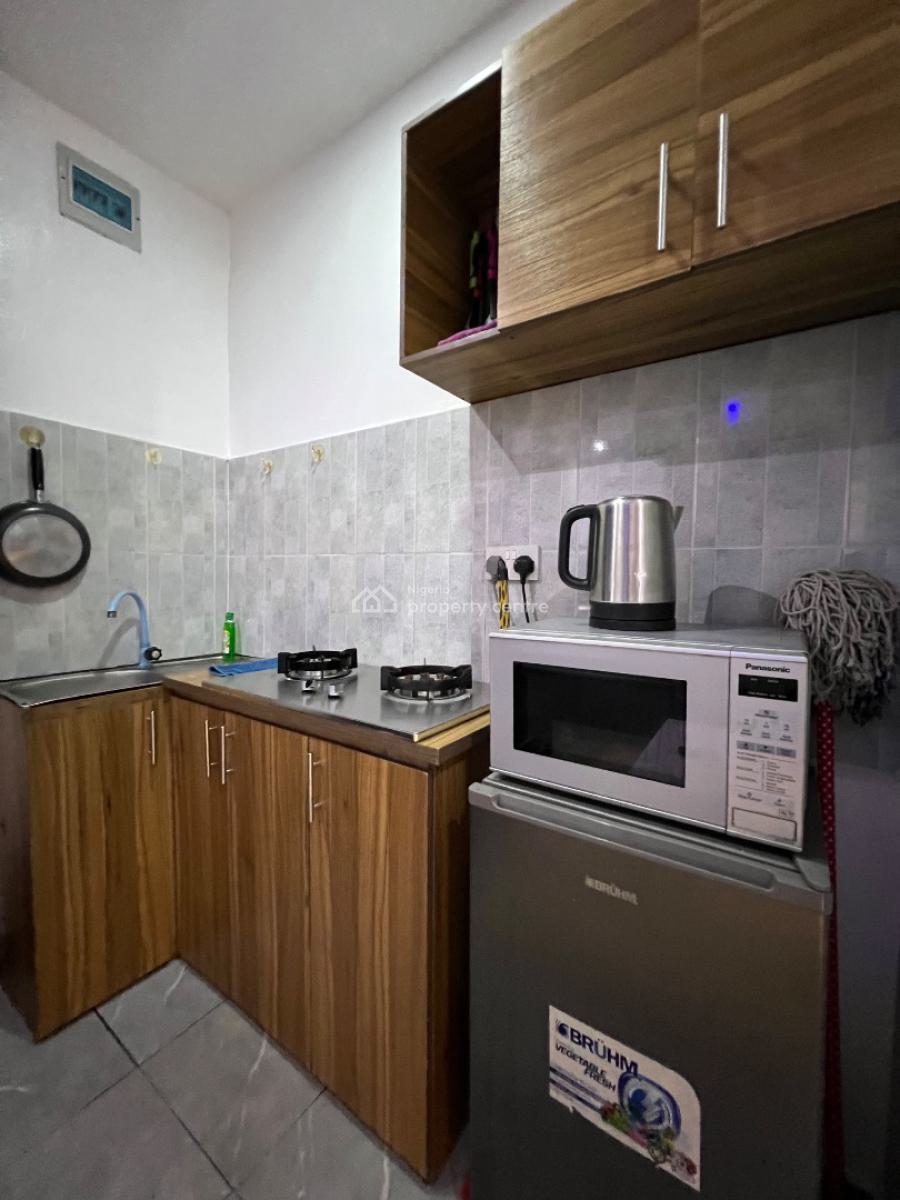 Studio Apartment Furnished in a Serene Environment, Jibowu, Yaba, Lagos, Self Contain (single Rooms) for Rent