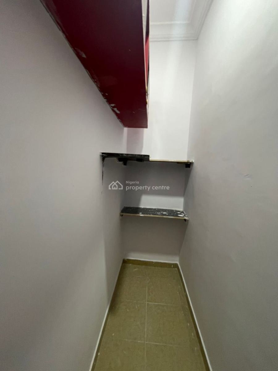 Luxury 4bedroom, Ologolo, Lekki, Lagos, Semi-detached Duplex for Rent