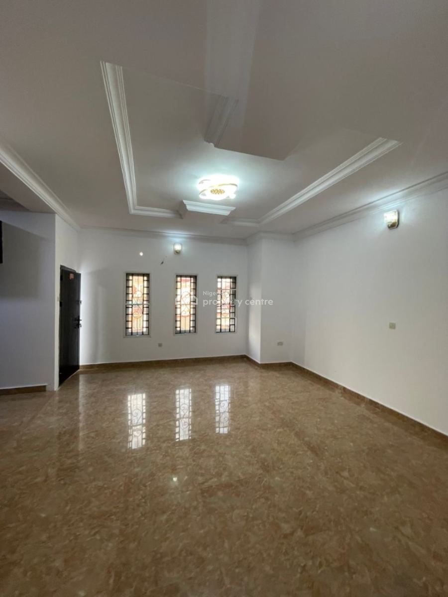 Luxury 4bedroom, Ologolo, Lekki, Lagos, Semi-detached Duplex for Rent
