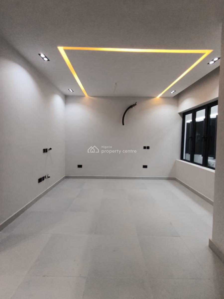 4, Lekki Phase 1, Lekki, Lagos, Terraced Duplex for Sale