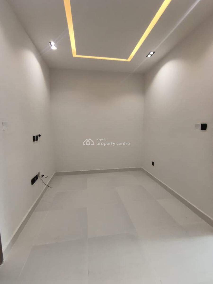 4, Lekki Phase 1, Lekki, Lagos, Terraced Duplex for Sale