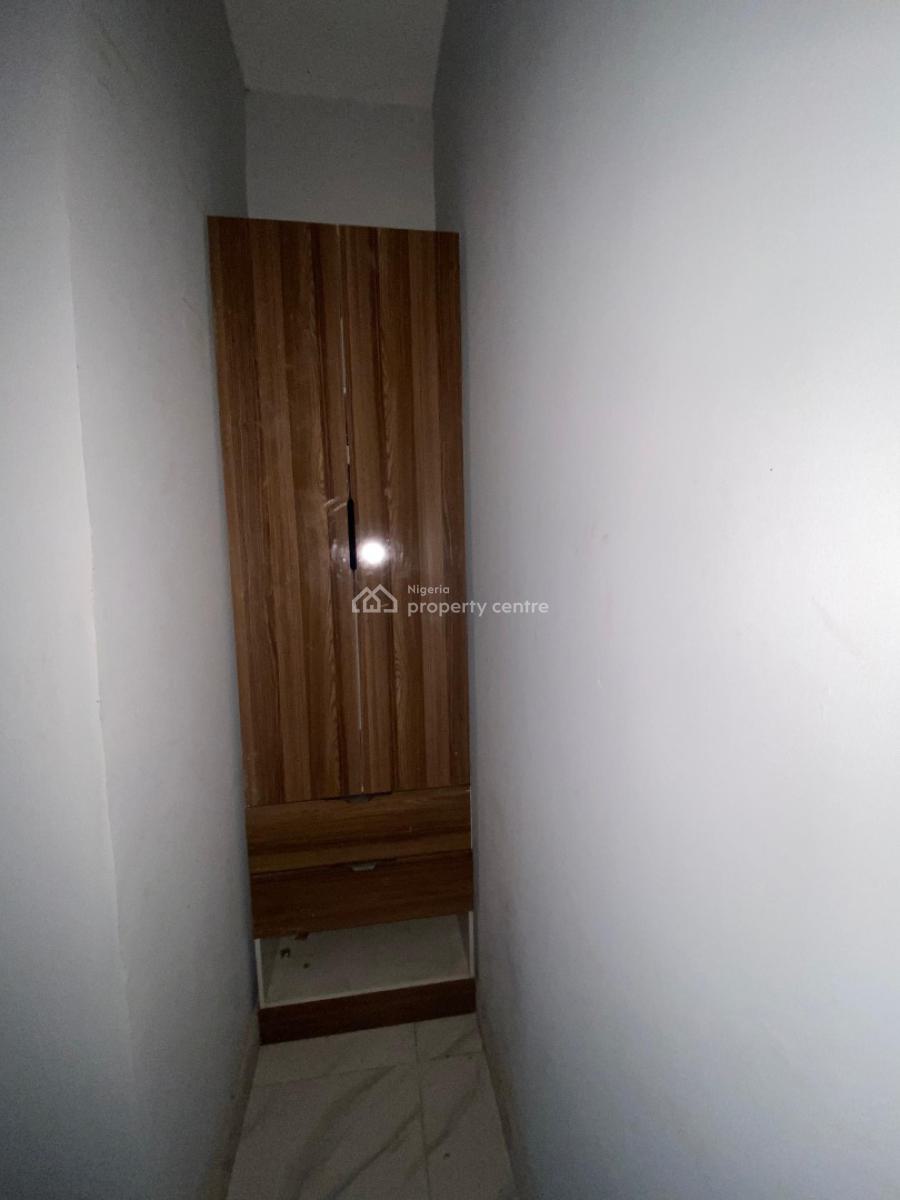 2 Bedroom Flat Apartment with Swimming Pool, Ikate, Lekki, Lagos, Flat / Apartment for Sale