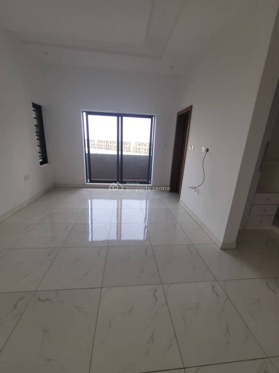 Newly Built 2bedroom Penthouse, Off Freedom Way, Lekki Phase 1, Lekki Phase 1, Lekki, Lagos, Flat / Apartment for Rent