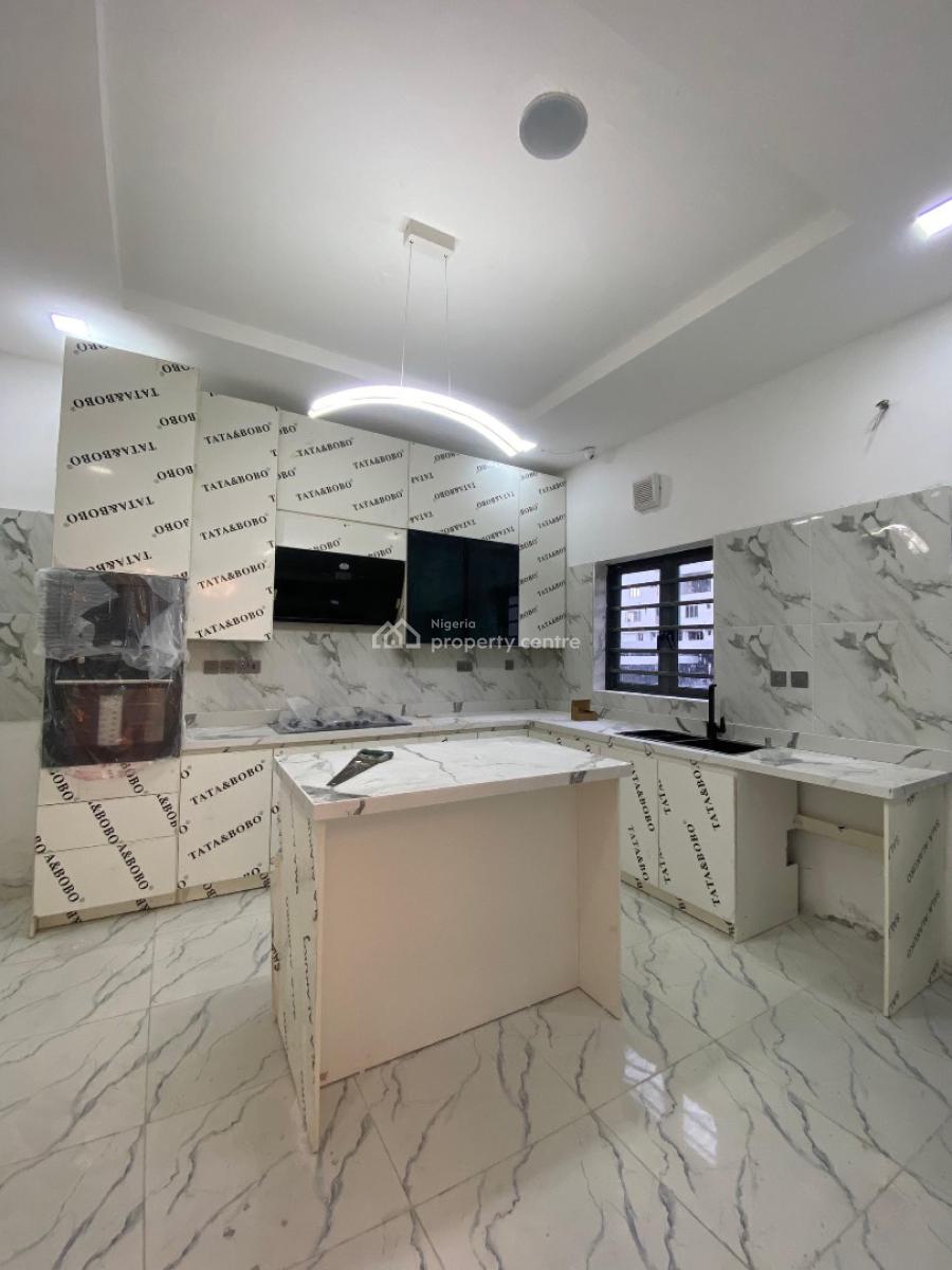 4 Bedroom Terrace Duplex with a Room Bq, Ikate, Lekki, Lagos, Terraced Duplex for Sale