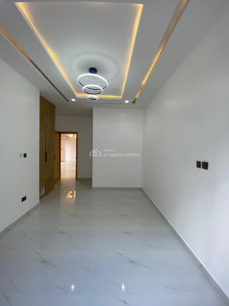 2 Bedroom Flat with Gym and Swimming Pool, Ikate, Lekki, Lagos, Flat / Apartment for Sale