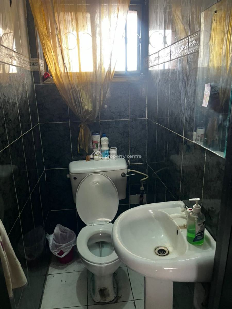 3 Bedroom Flat with Bq, Omole Phase 1, Ikeja, Lagos, Flat / Apartment for Sale