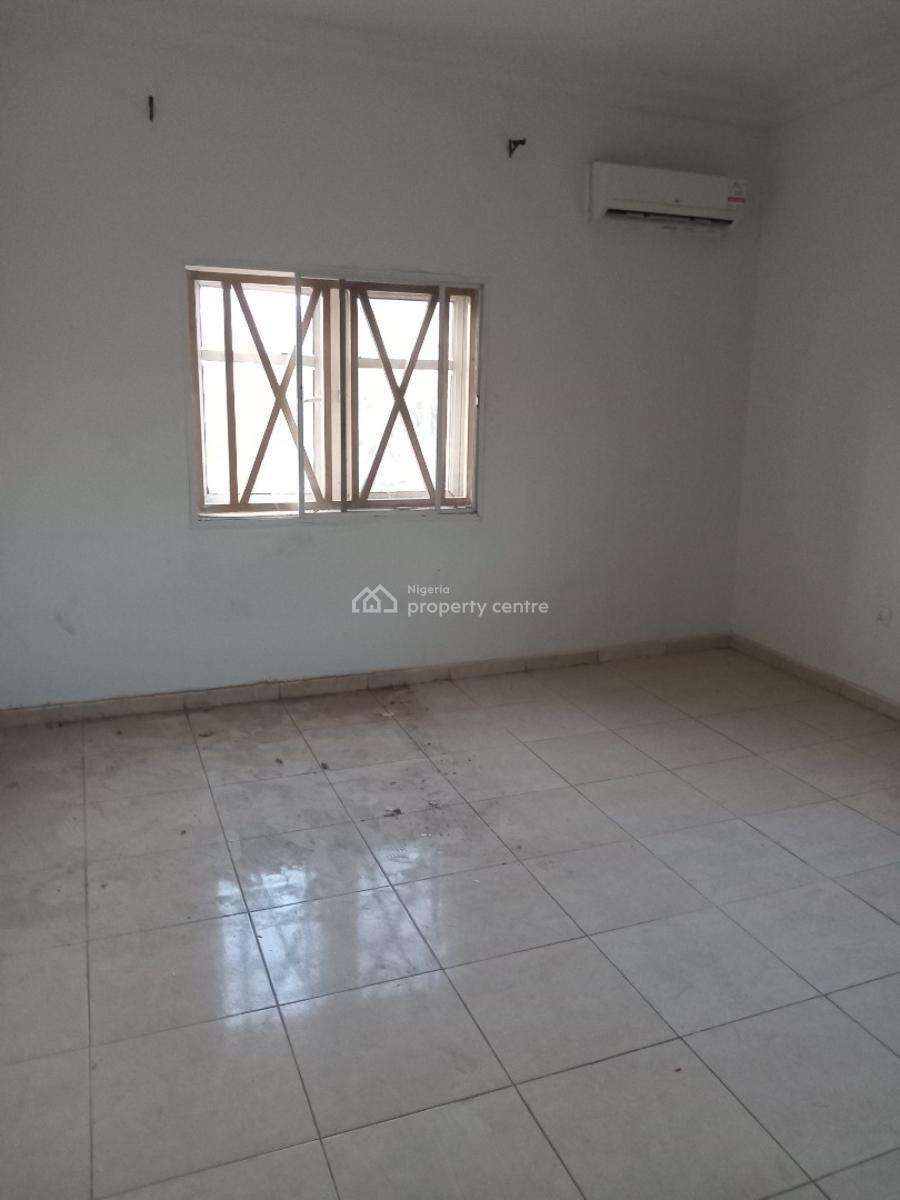 a Very Good Spacious 3-bedroom Flat, Jabi District ( Video of The House Is Attached), Jabi, Abuja, Flat / Apartment for Rent