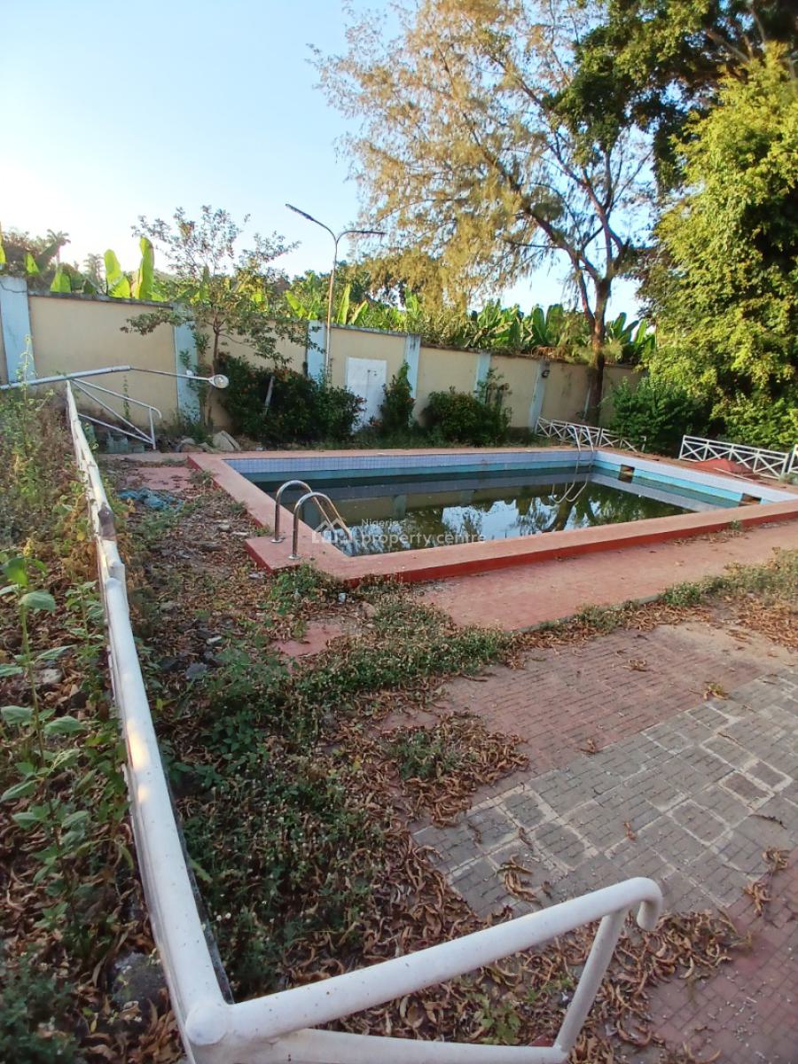 Under Renovation 6 Bedroom Mansion with 3 Bedroom Quest Chalet with Po, Asokoro Abuja Diplomatic Zone, Asokoro District, Abuja, Detached Duplex for Rent