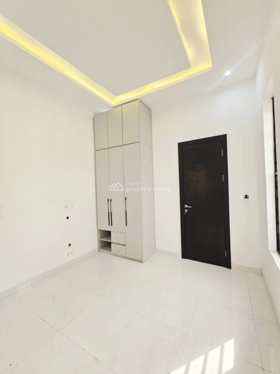 Contemporary 5 Bedrooms Fully Detached House with Bq, Ajah, Lagos, Detached Duplex for Sale