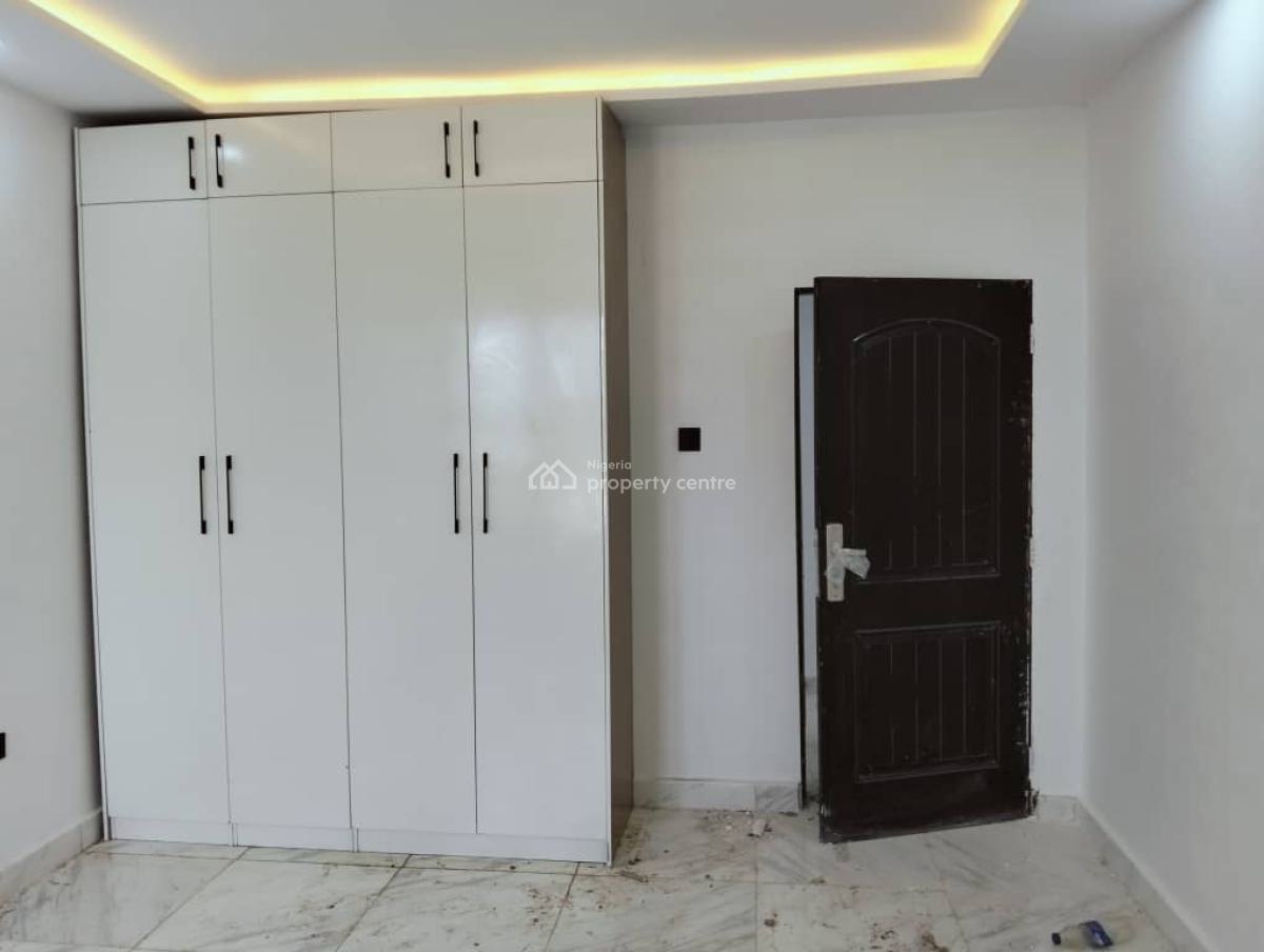 3 Bedroom Flat with Bq, Central Business District, Abuja, Central Business District, Abuja, Flat / Apartment for Rent