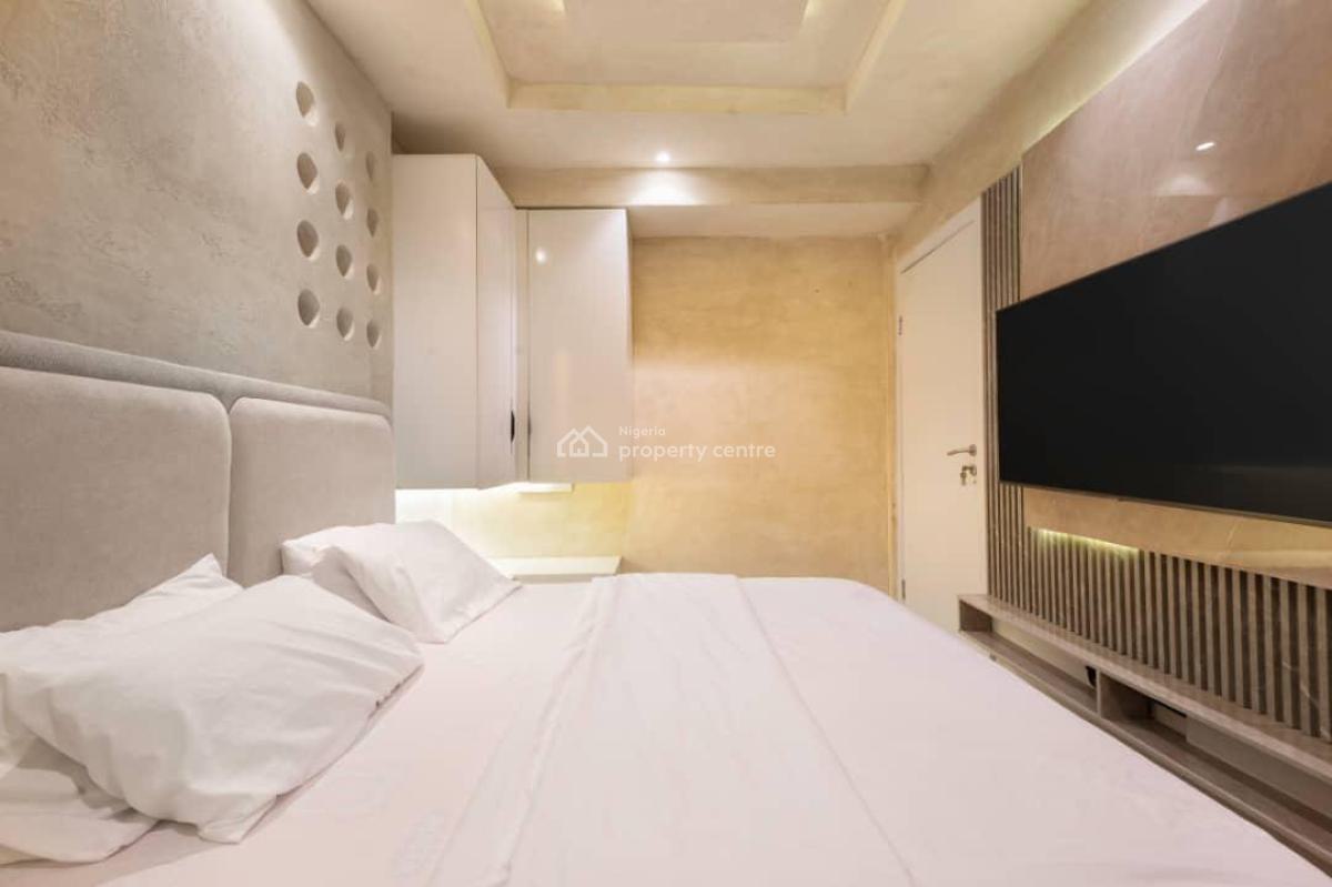 My Unique 2 Bedroom Flat + Massive Balcony, Ikate, Lekki, Lagos, House Short Let