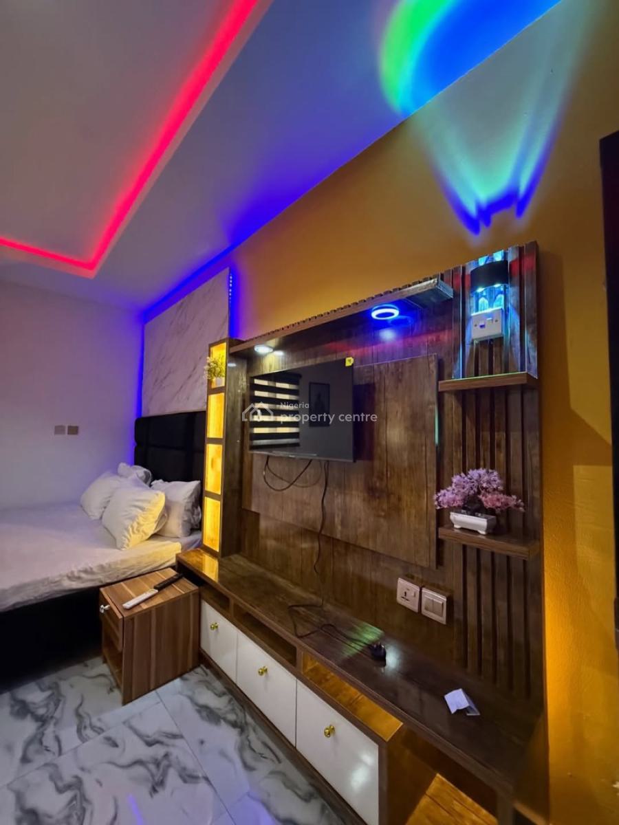 Fully Furnished 15 Room Hotel, Rumuagholu Road, Port Harcourt, Rivers, Hotel / Guest House for Sale