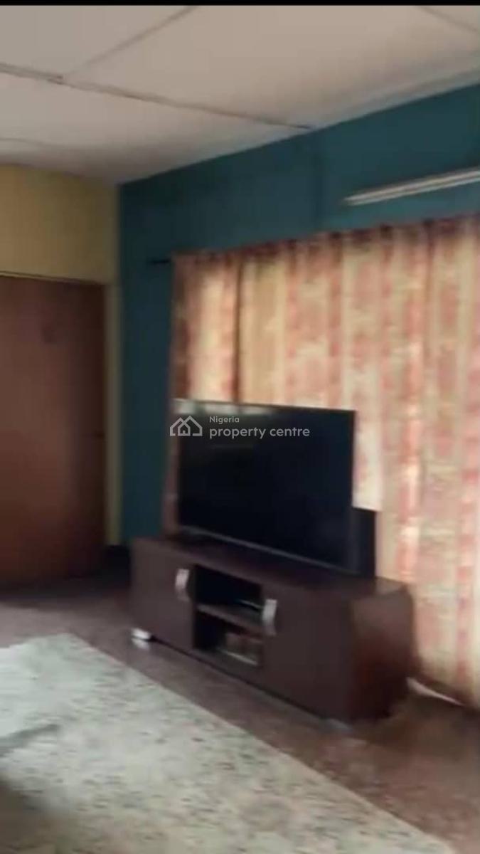 Lovely 4bedroom Flat, Anthony, Maryland, Lagos, Flat / Apartment for Rent
