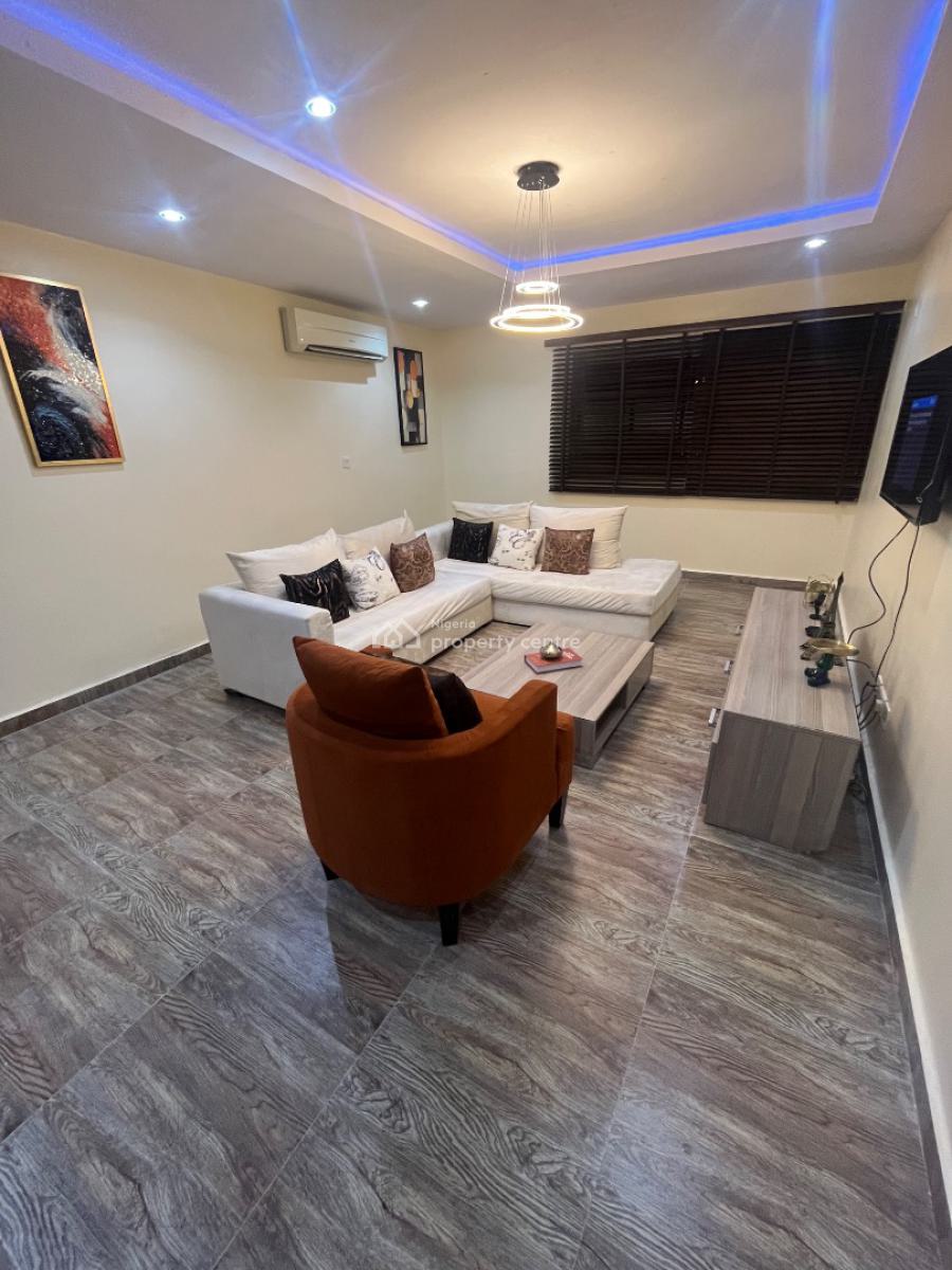 Luxury 1-bedroom Apartment--- Your Perfect Getaway, Osborne Foreshore Estate, Ikoyi, Lagos, Flat / Apartment Short Let