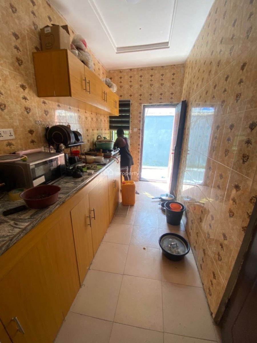 3 Bedroom Flat, Peace Land, Ogombo, Ajah, Lagos, Flat / Apartment for Rent