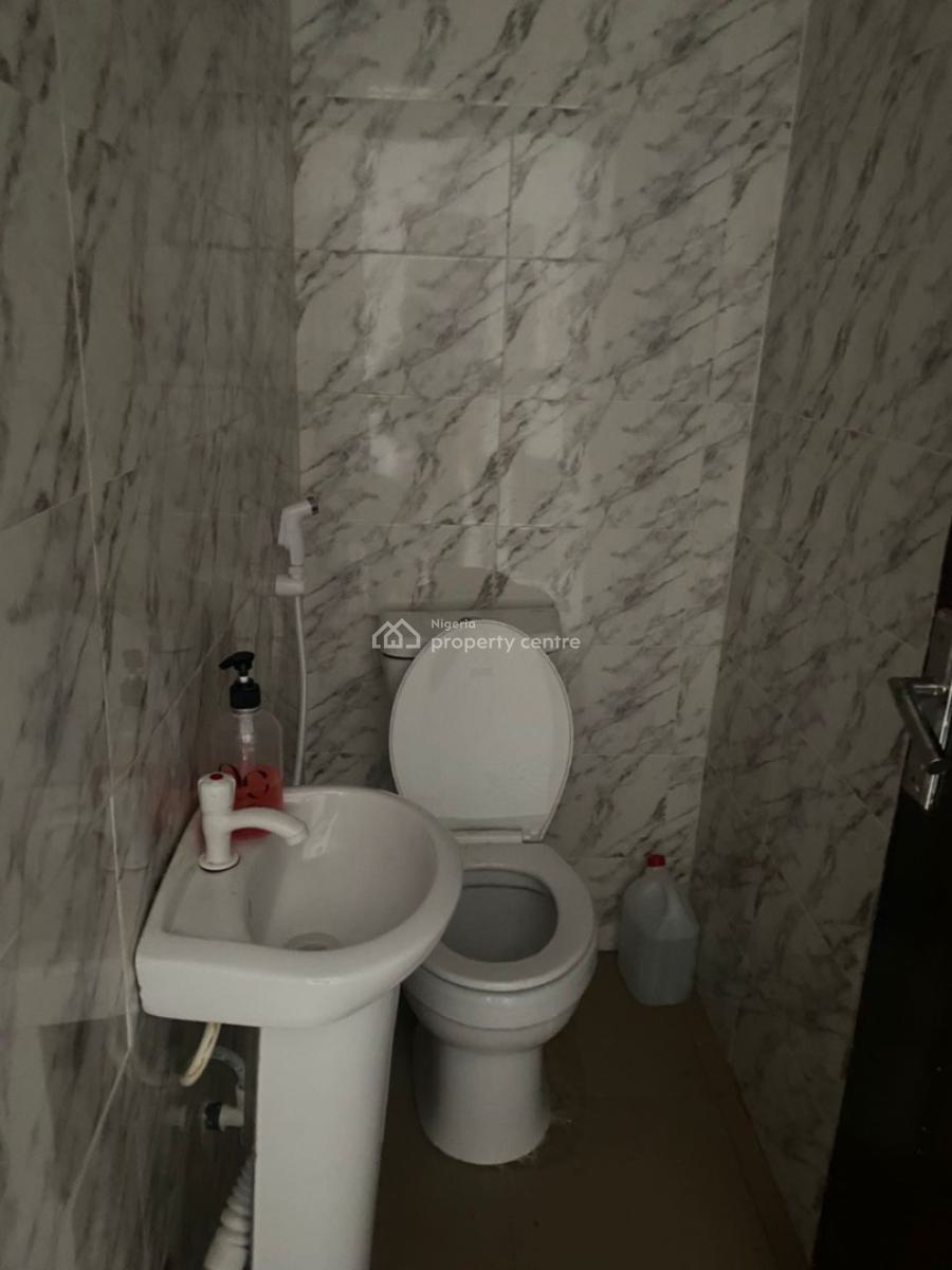 3 Bedroom Flat, Peace Land, Ogombo, Ajah, Lagos, Flat / Apartment for Rent