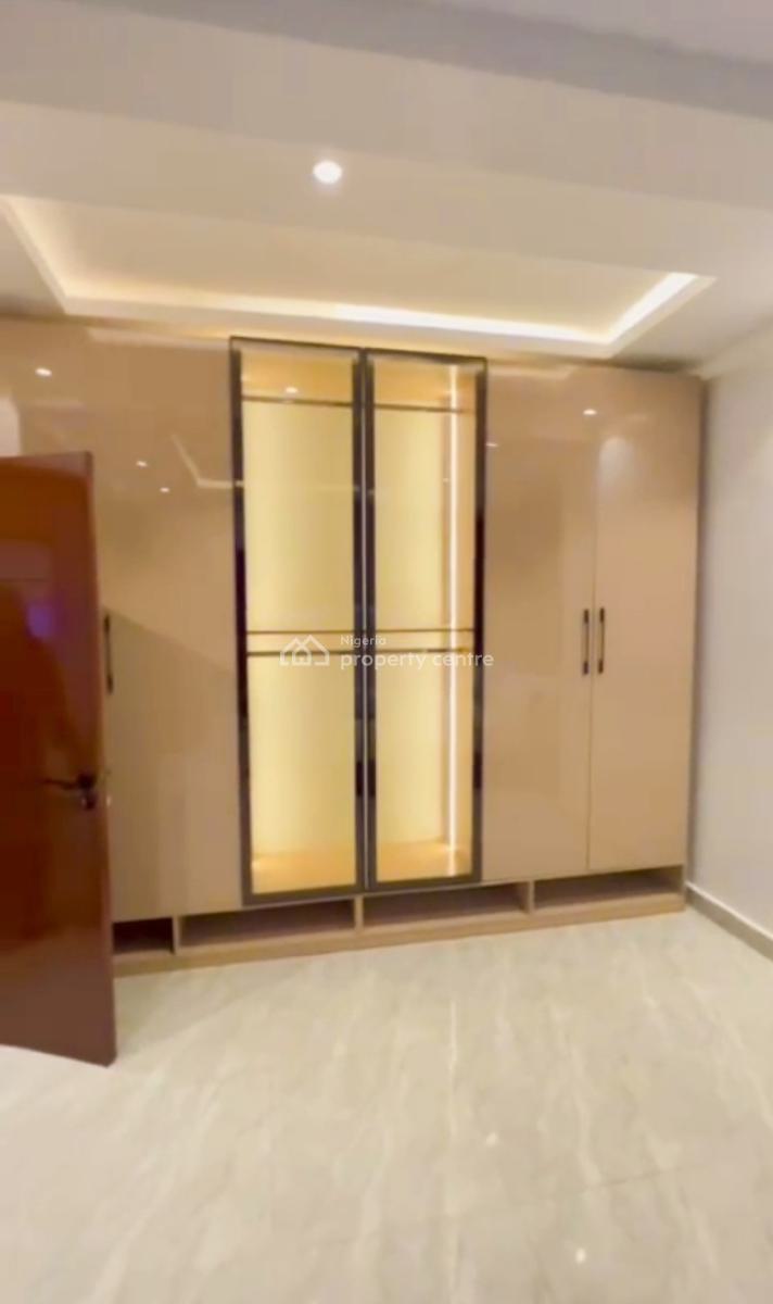 Spacious Beautiful 2br with Pool & Ps5, Muri Okunola, Victoria Island (vi), Lagos, Flat / Apartment Short Let