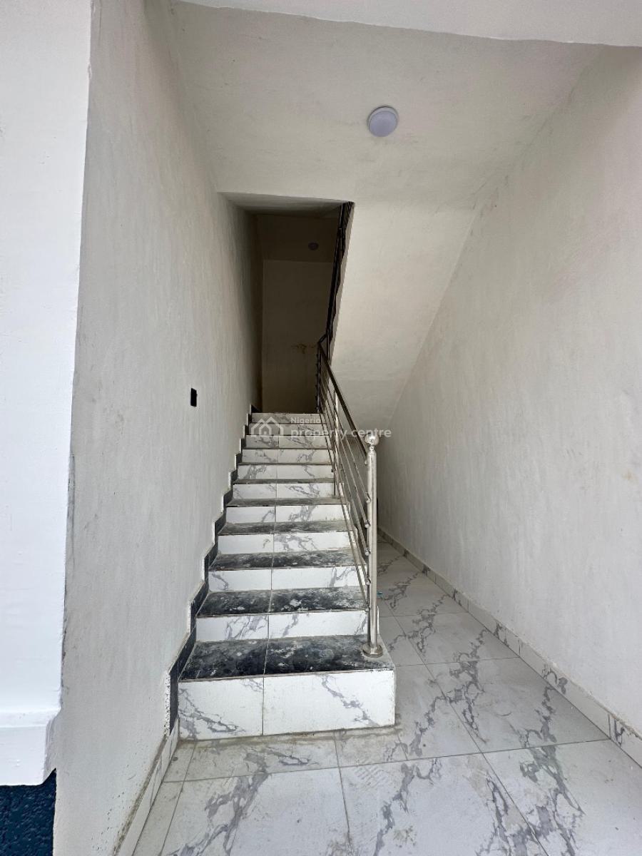 Well-built 1 Bedroom Apartment, Ajah, Lagos, Flat / Apartment for Sale