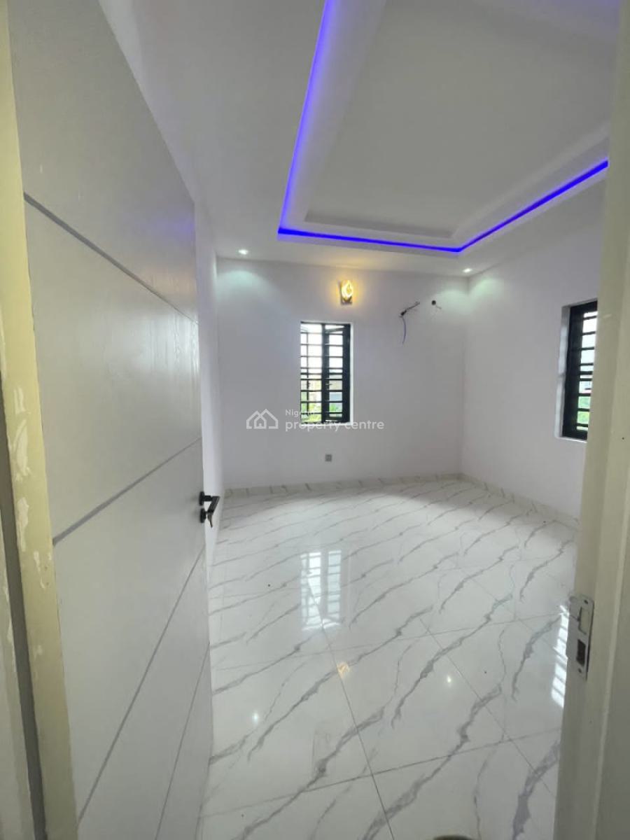 6 Bedroom Detached Duplex, Ogombo, Ajah, Lagos, Detached Duplex for Sale