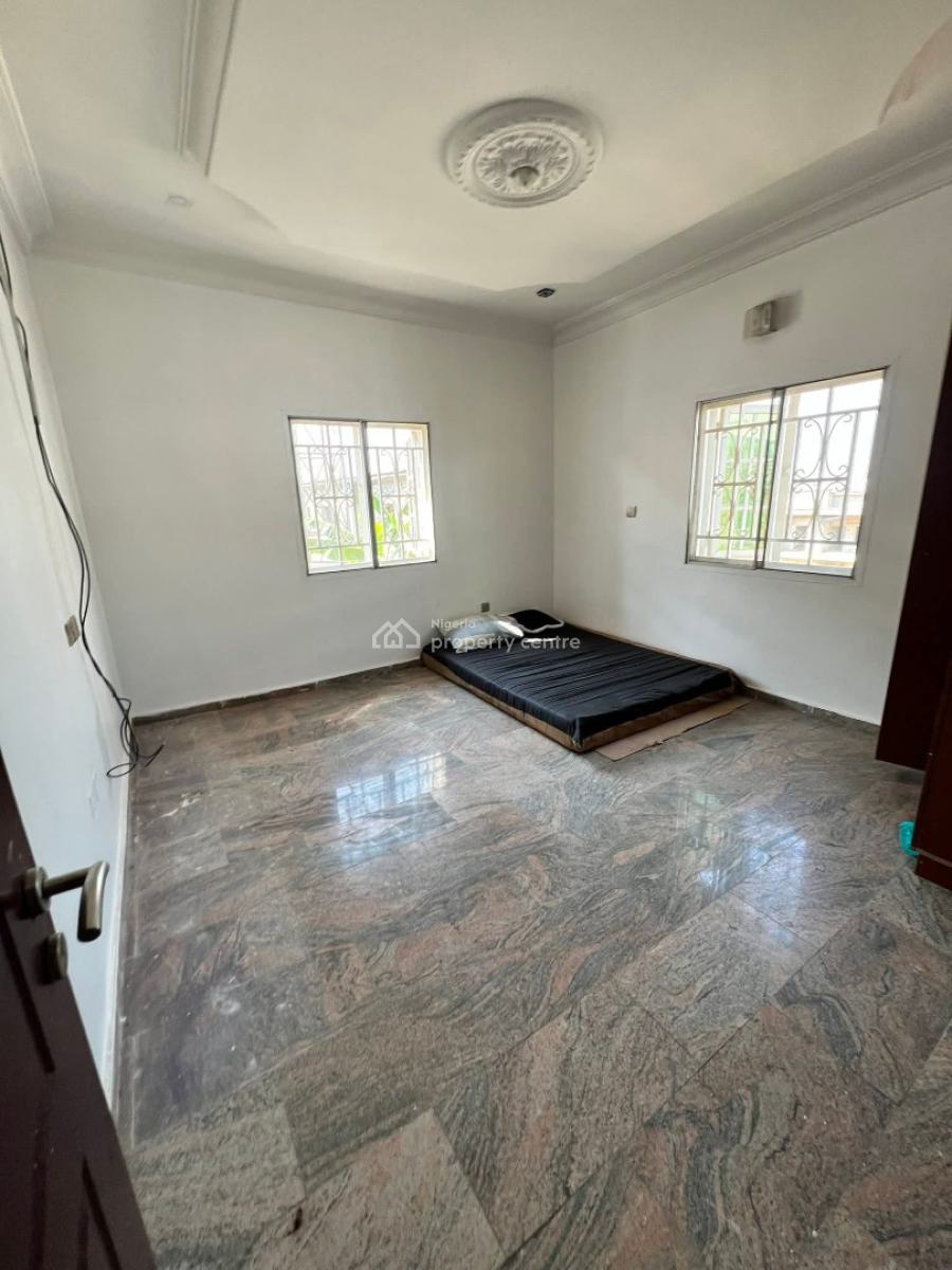 Spacious Two Bedroom Flat, Life Camp, Abuja, Flat / Apartment for Rent