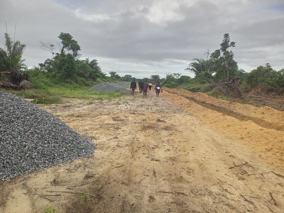 100 Hectares of Land Along Monastery Road Sangotedo Ajah Lagos., Along Monastery Road, Sangotedo, Sangotedo, Ajah, Lagos, Mixed-use Land for Sale