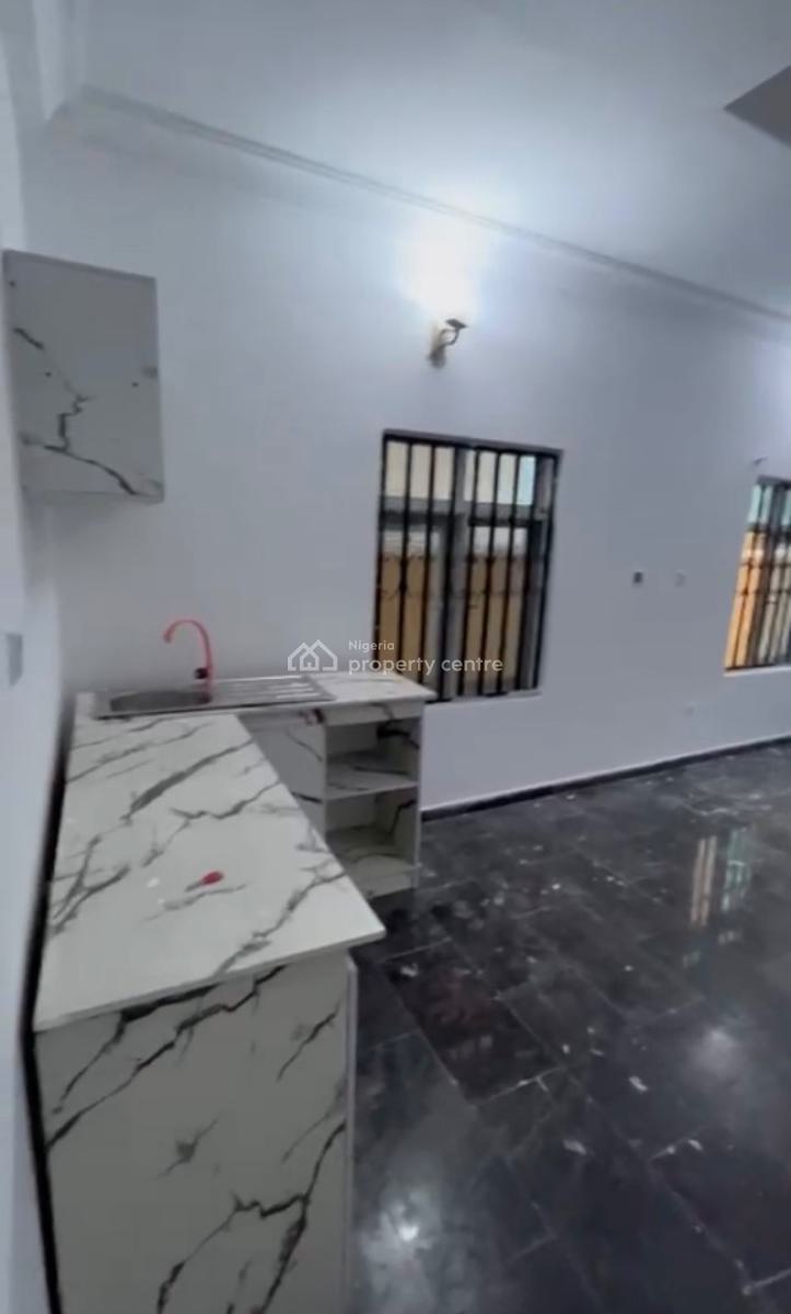 a Well Maintained & Spacious Mini Flat with Fitted Open Plan Kitchen, Bera Estate, Lekki, Lagos, Mini Flat (room and Parlour) for Rent