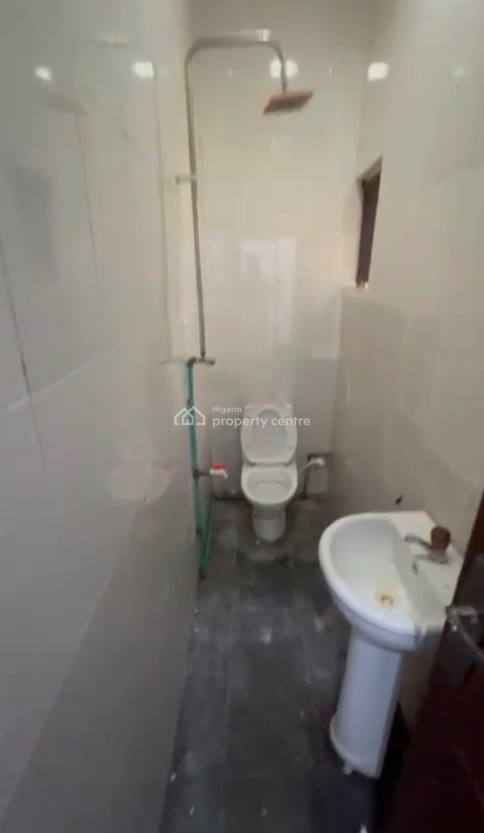 a Well Maintained & Spacious Mini Flat with Fitted Open Plan Kitchen, Bera Estate, Lekki, Lagos, Mini Flat (room and Parlour) for Rent