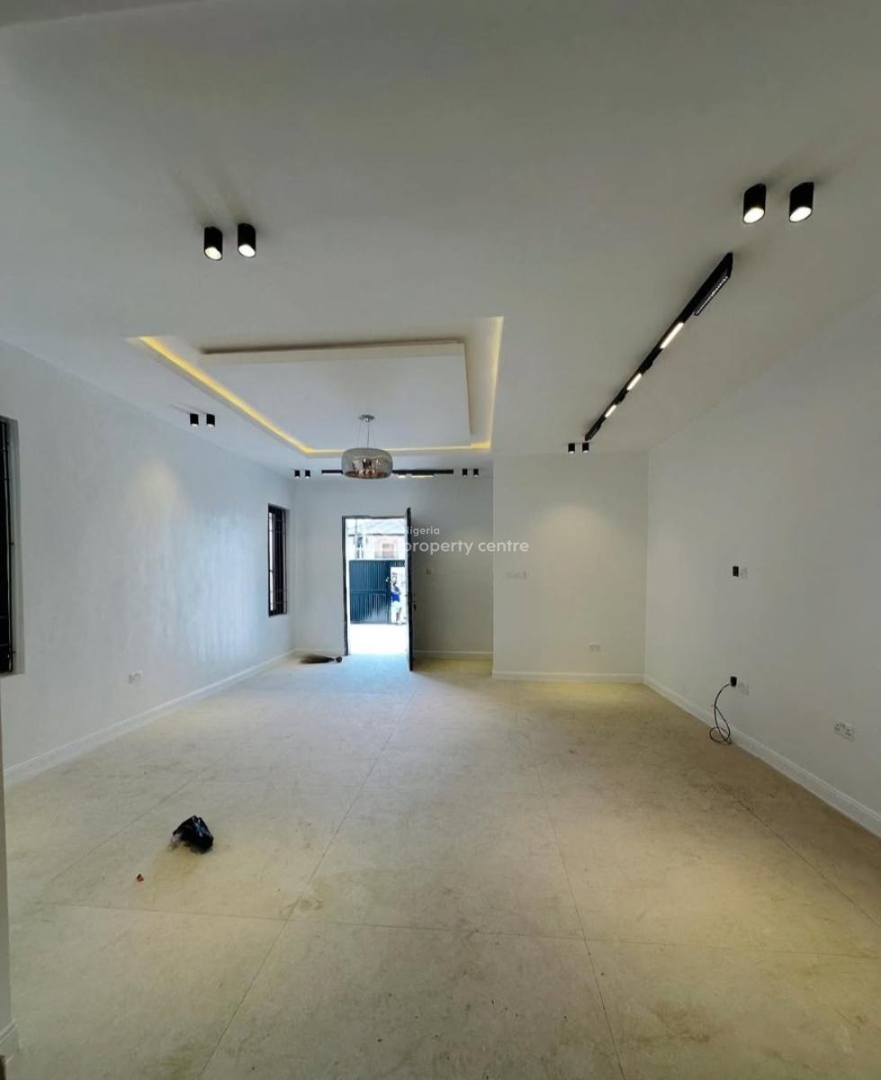 4, Lekki Phase 1, Lekki, Lagos, Semi-detached Duplex for Rent