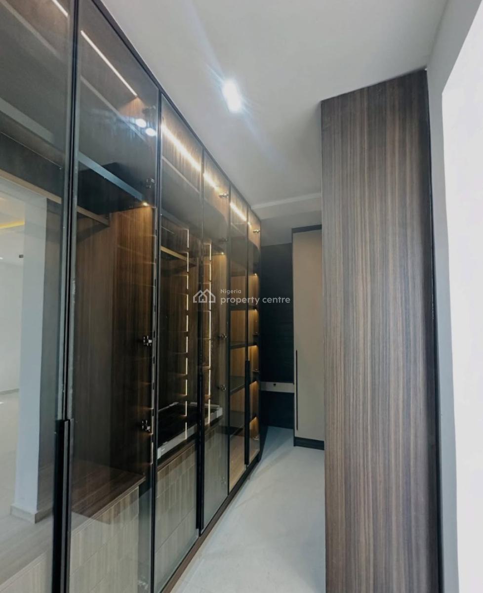 4, Lekki Phase 1, Lekki, Lagos, Semi-detached Duplex for Rent