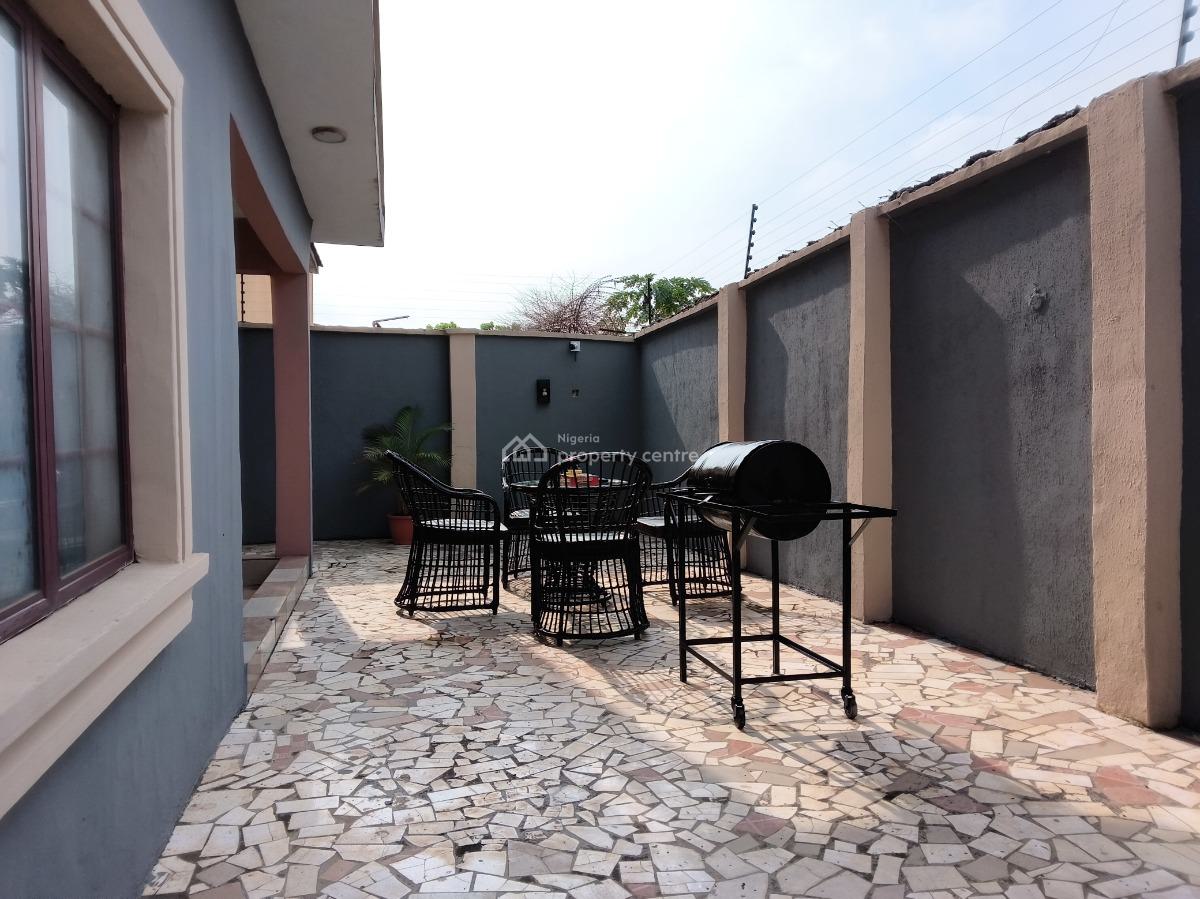 Hideaway Luxury 2 Bedroom Apartment, Adeyemo Akapo, Omole Phase 1, Ikeja, Lagos, Flat / Apartment Short Let