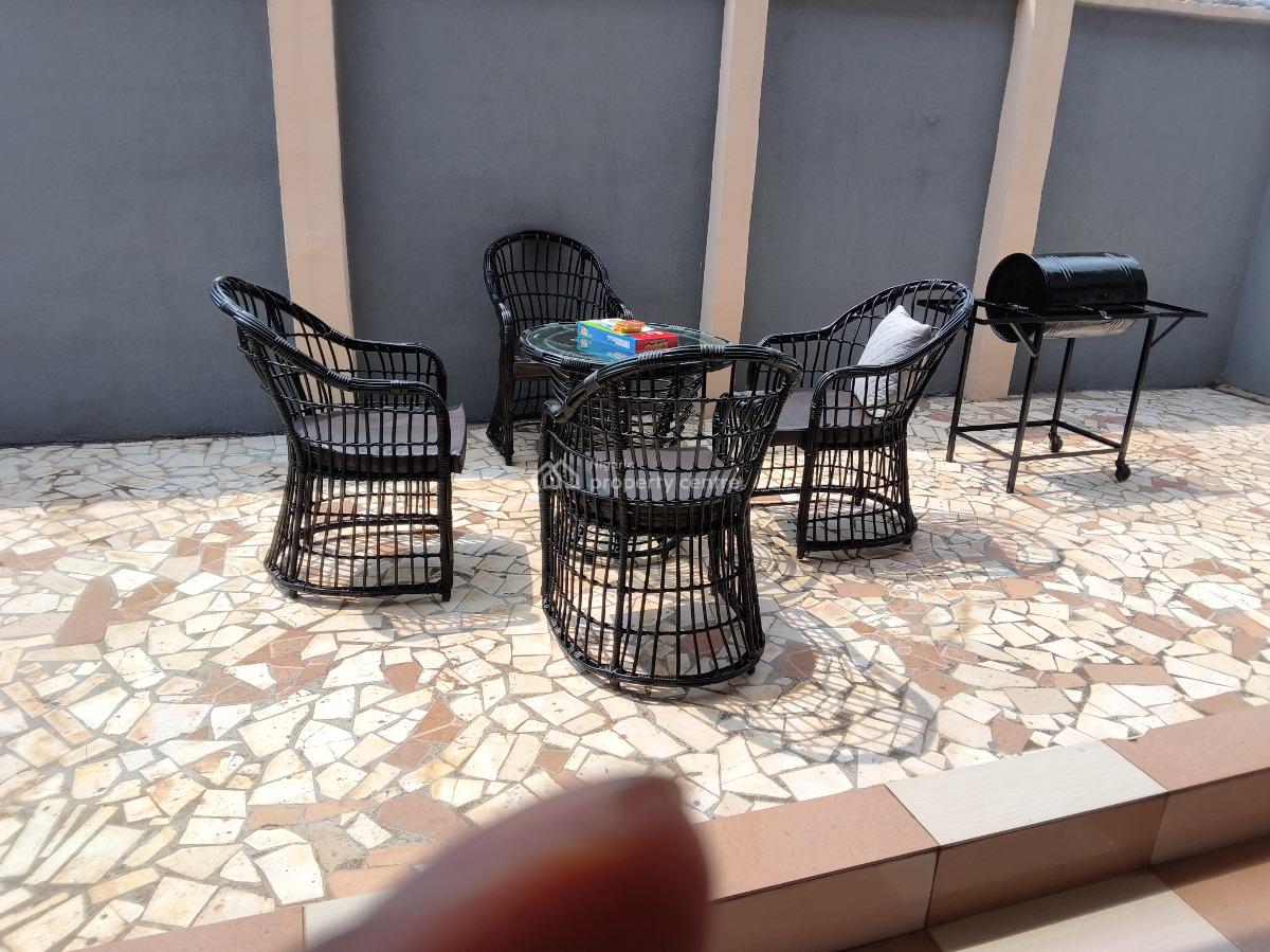 Hideaway Luxury 2 Bedroom Apartment, Adeyemo Akapo, Omole Phase 1, Ikeja, Lagos, Flat / Apartment Short Let