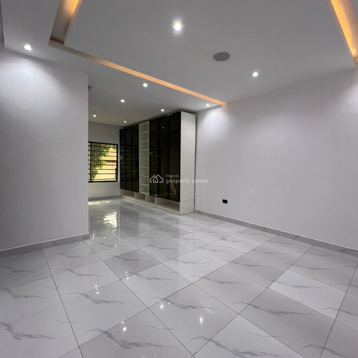 Luxury 2 Bedroom Apartment with Bq and Elevator, Lekki Phase 1, Lekki, Lagos, Flat / Apartment for Sale