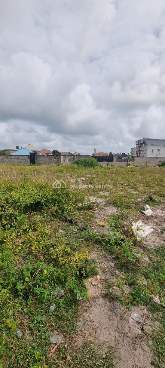Land Measured at 1070sqm Suitable for Commercial, Off Okunajah Junction Atican Beach Estate Road Ajah Lekki, Lekki, Lagos, Commercial Land for Sale