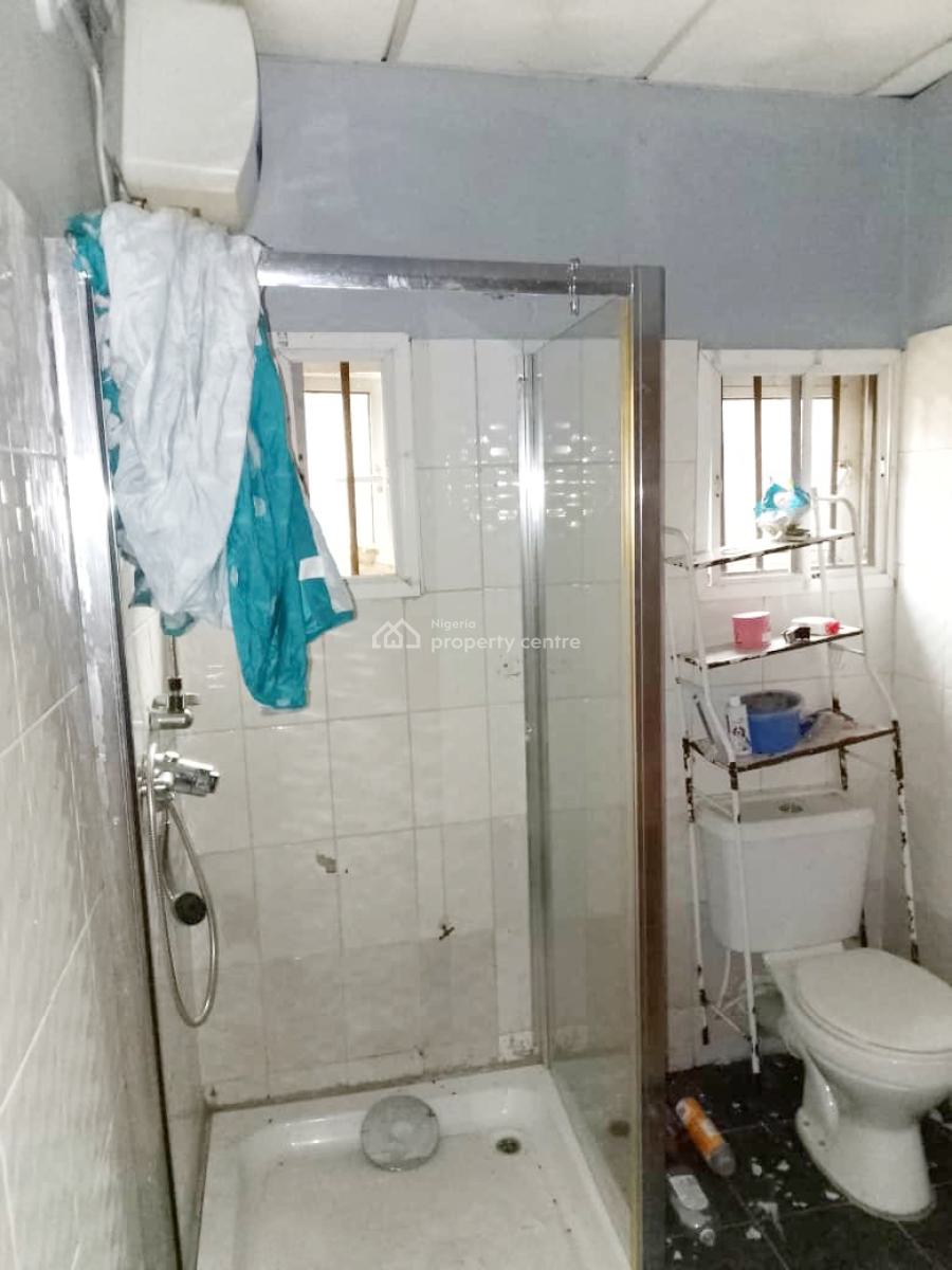 a Well Maintained Spacious 4 Bedroom Detached Duplex, Omole Phase 2, Ikeja, Lagos, Detached Duplex for Rent