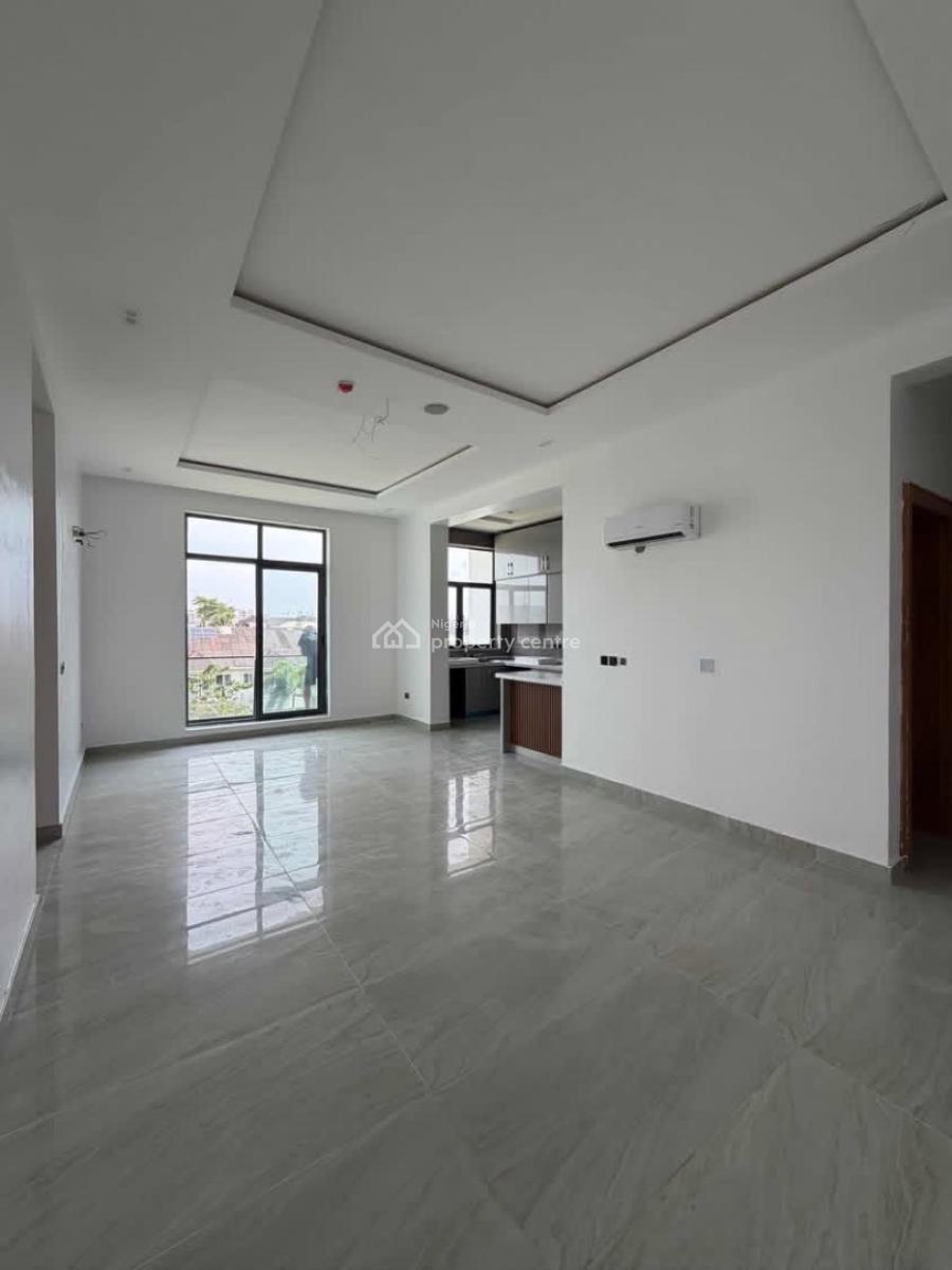 Fully Serviced 2 Bedroom Apartment with Pool, Off Admiralty Way, Lekki Phase 1, Lekki, Lagos, Flat / Apartment for Rent