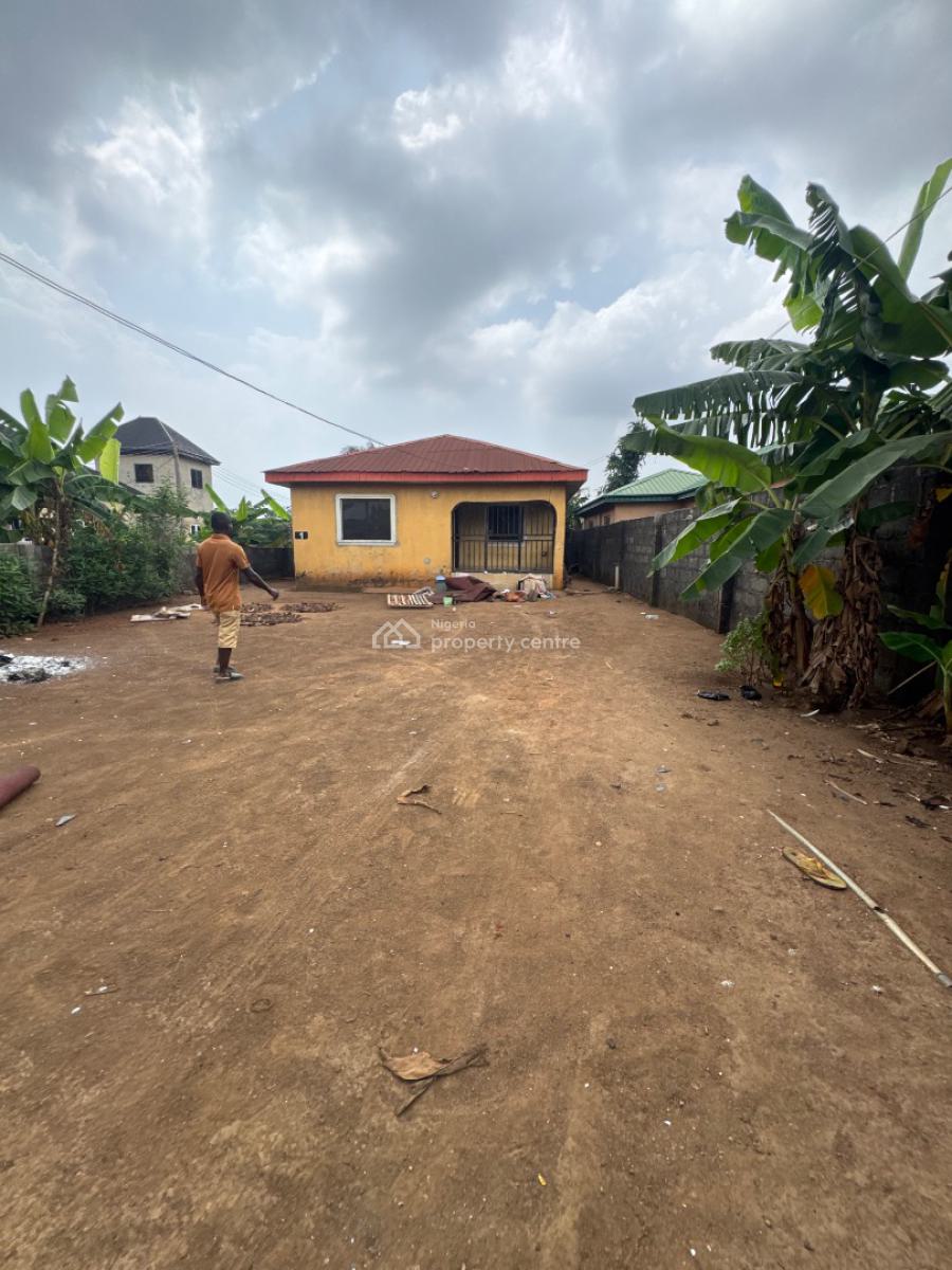 3 Bedroom Bungalow with a Shop, Shelewu, Igbogbo, Ikorodu, Lagos, Detached Bungalow for Sale