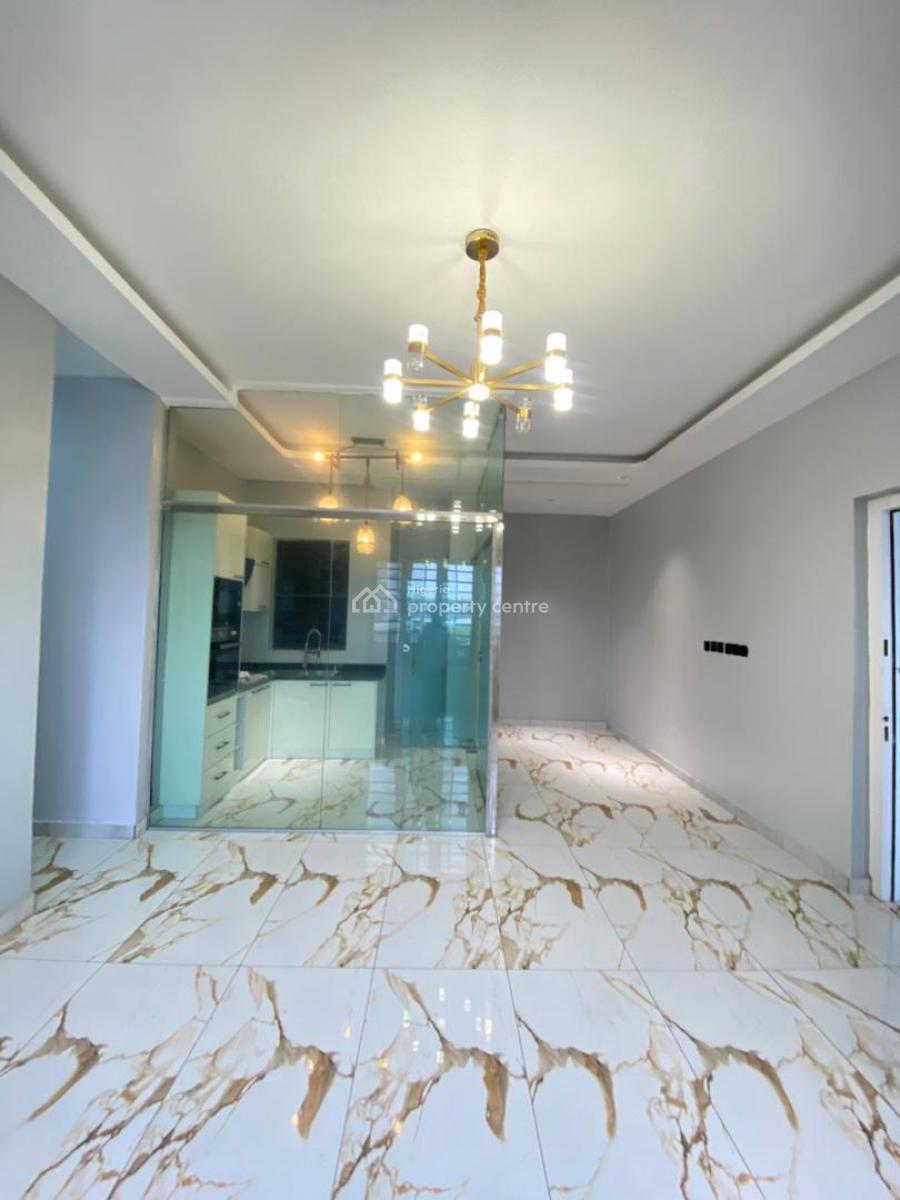 Newly Built 2 Bedroom Apartment, Lekki Phase 1, Lekki, Lagos, Flat / Apartment for Sale