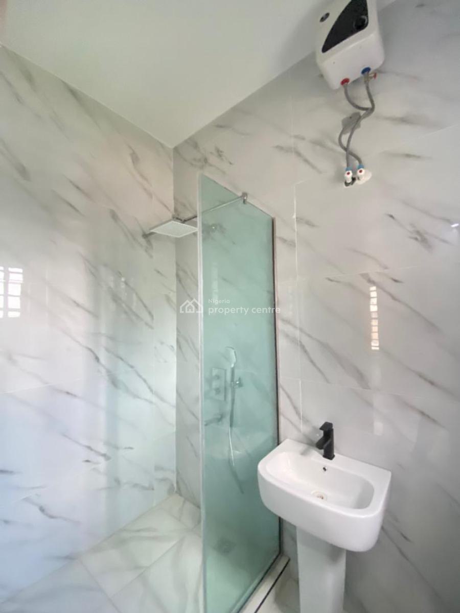 Newly Built 2 Bedroom Apartment, Lekki Phase 1, Lekki, Lagos, Flat / Apartment for Sale