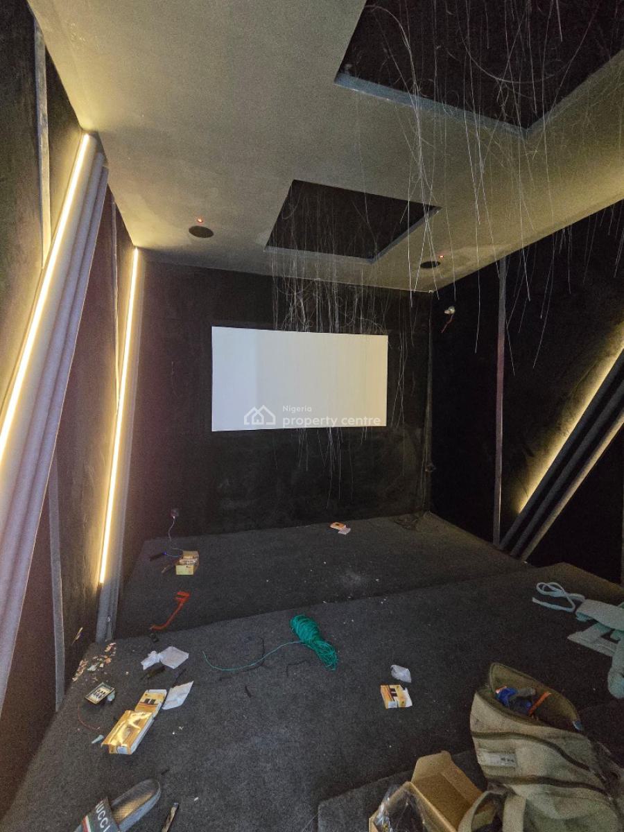 5 Bedroom Detached Duplex, Osapa, Lekki, Lagos, Flat / Apartment for Sale