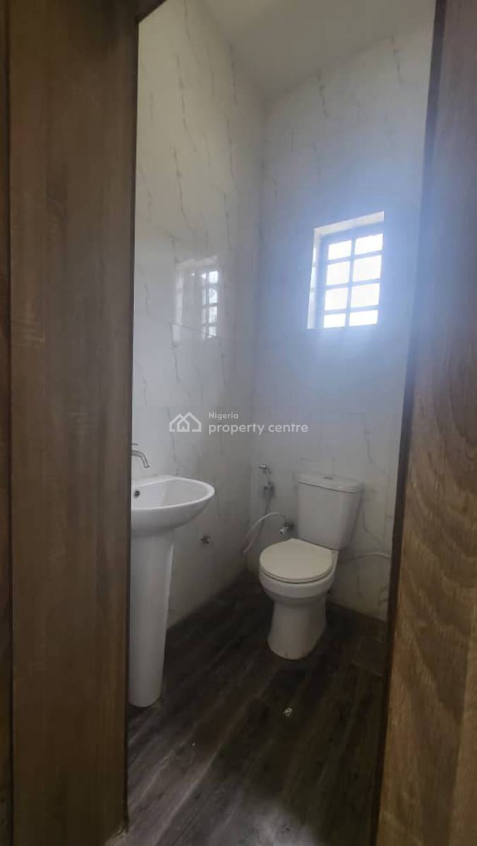 Spacious 2bedroom Apartment, Ologolo, Lekki, Lagos, Flat / Apartment for Rent