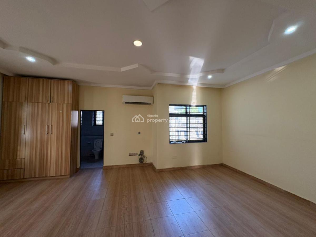 Fully  Serviced 4 Bed Detached Duplex with 1 Room Bq ( 2yrs), Off Ibb Boulevard, Maitama District, Abuja, Detached Duplex for Rent