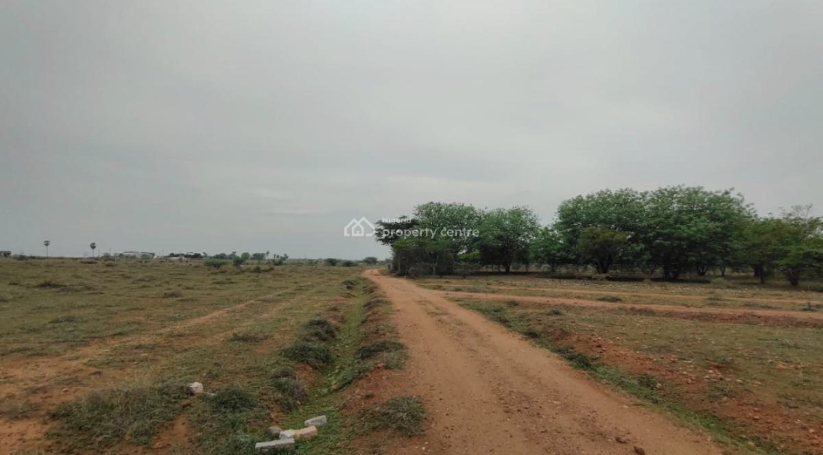 Bare Table Land in a Prime Location, Parkview, Ikoyi, Lagos, Land for Sale