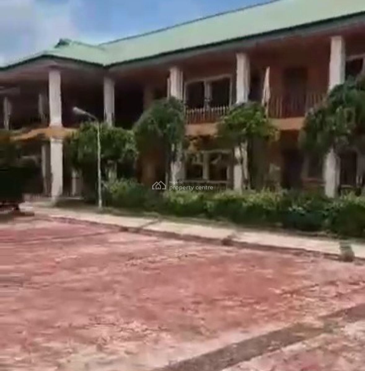 40 Class Rooms, 8admin Offices, 250ft By 750ft Land with Cofo, Aruogba Community, Off Airport Road, Gra, Benin, Oredo, Edo, School for Sale