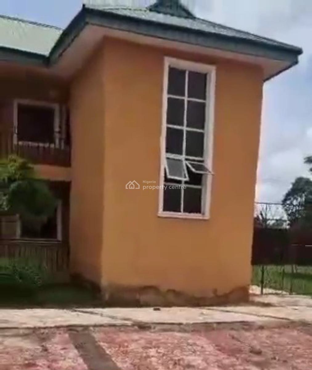 40 Class Rooms, 8admin Offices, 250ft By 750ft Land with Cofo, Aruogba Community, Off Airport Road, Gra, Benin, Oredo, Edo, School for Sale