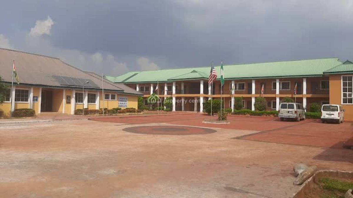40 Class Rooms, 8 Admin Offices, 200ft By 600ft Land with C of O, Aruogba Community, Off Airport Road, Gra, Benin, Oredo, Edo, School for Sale