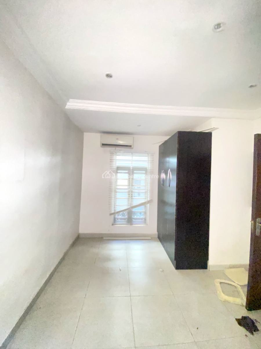 Contemporary 4 Bedroom Terraced  Duplex with Bq in a Secure Estate, Ikate, Lekki, Lagos, Terraced Duplex for Sale