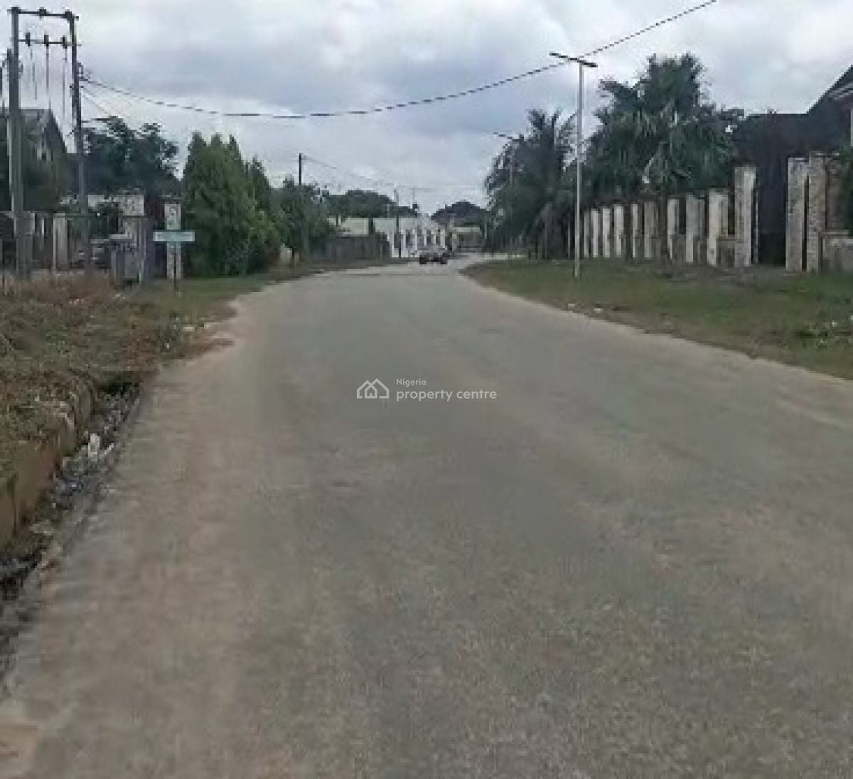 100ft By 100ft Fenecd Round Land with C of O, Etete Layout, Gra, Off Country Home Road, Benin, Oredo, Edo, Land for Sale