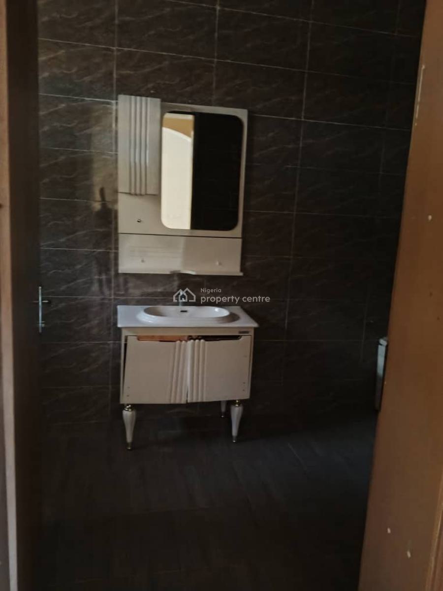 Lovely & Classy Three Bedroom Flat + Bq & Shared Swimming Pool, Maitama District, Abuja, Flat / Apartment for Rent